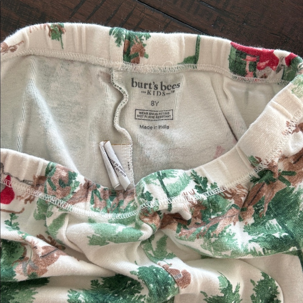 Burt's Bees Kids Pajama Set - Cream and Green - Picture 5 of 6
